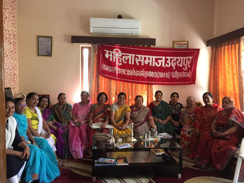 Donation-for-poor-girls-in-Udaipur